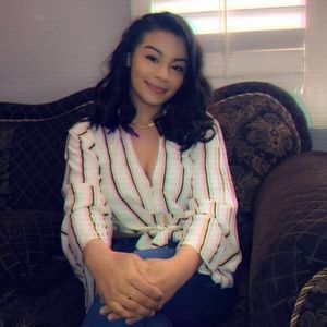 Meet your Posher, Bella